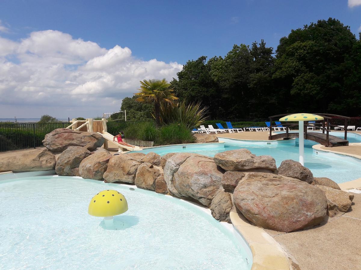 Camping Le Balcon De La Baie Saint-Marcan Экстерьер фото